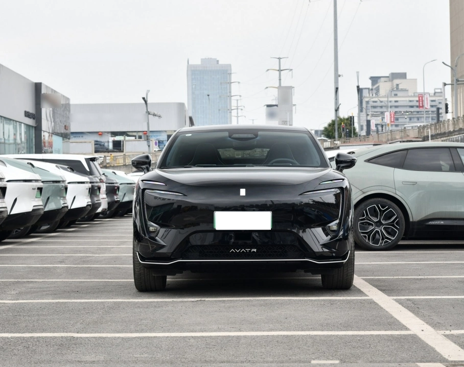 Αβίτα 11 Ηλεκτρικό αυτοκίνητο 555 χλμ 680 χλμ Μακρή αντοχή Δύο κινητήρες 5 θέσεις 0