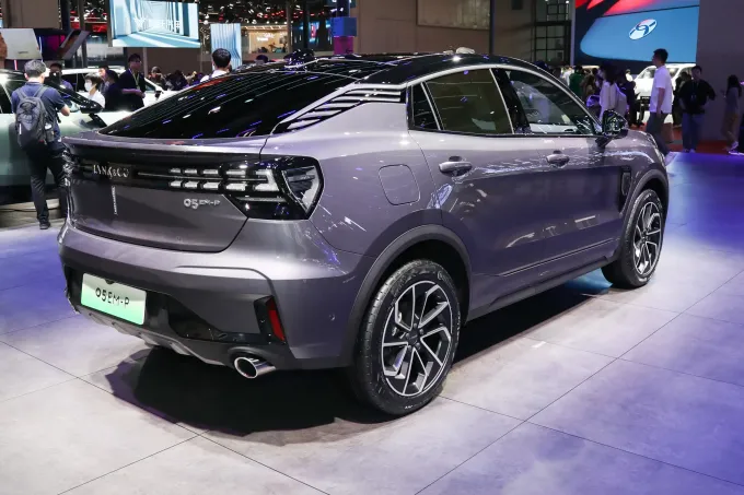 2024 Lynk & Co 05 New Energy 2023 1.5TD EM-P plug-in υβριδικό 5 θυρών 5 θέσεων SUV εξαρτήματα 3